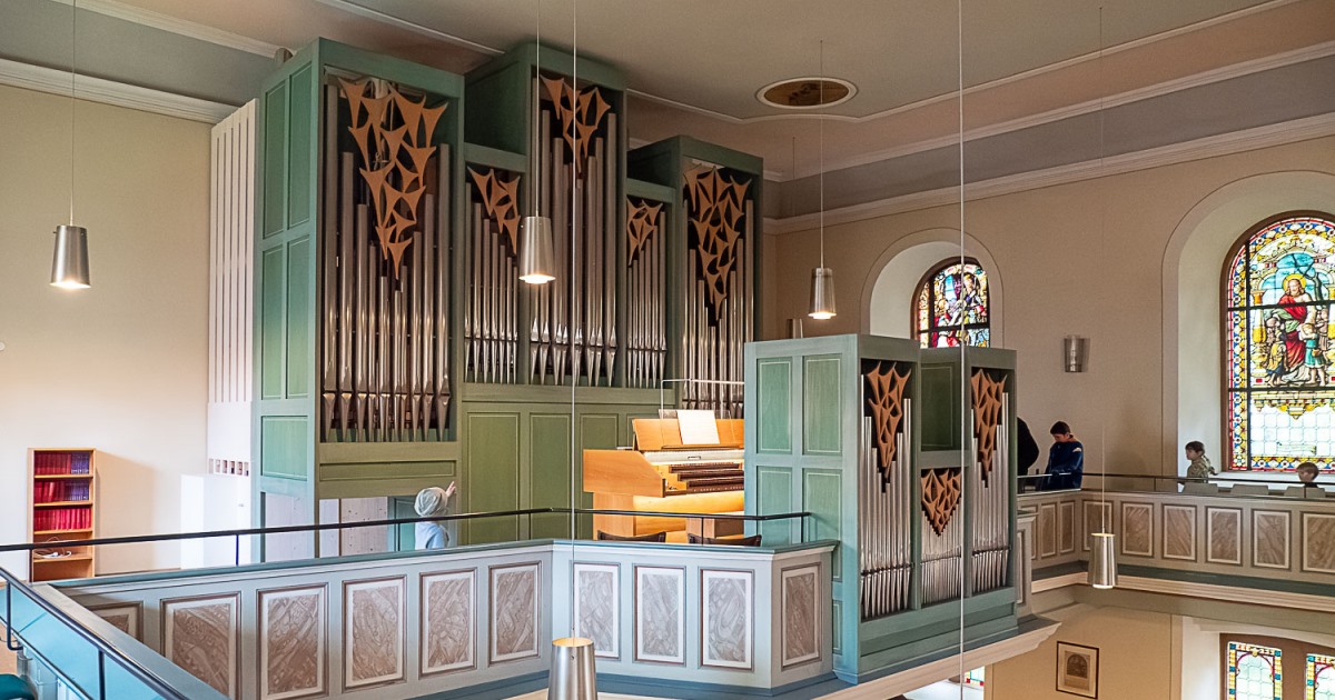 Die zoologische Orgel am 22. April 2024 in der Martinskirche in Nierstein